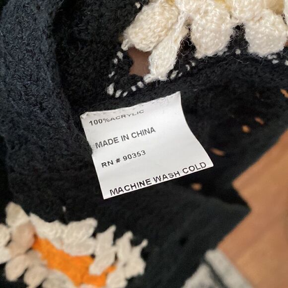 NWT Rebellion Open Crocheted Vest Black Grannycore Crop Top - Picture 10 of 10